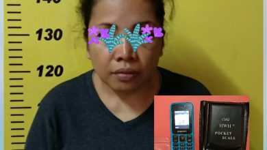 Photo of Kedapatan Bawa 3 Klip Sabu di Hotel, Perempuan Paru Baya Bondowoso Ditangkap Polisi