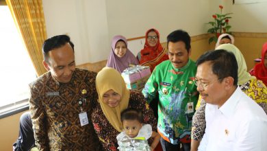 Photo of Pelayanan Kesehatan  Di Gresik  Di Puji Menteri Kesehatan 
