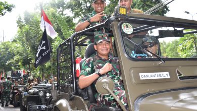 Photo of Komandan Lantamal V Hadiri Festifal Perahu Nusantara dan Konvoi Jeep Willys