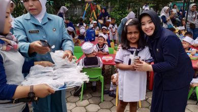 Photo of Lanal Malang Rayakan HUT Ke-73 Yayasan Hang Tuah dengan Makan Ikan Laut Bersama Lantamal V 