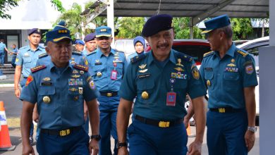 Photo of Wadan Lantamal  V Hadiri  Pembukaan  Pelatihan Pendamping Akreditasi FKTP Dilingkungan TNI Angkatan  Laut