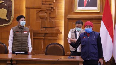 Photo of Dua Daerah di Jatim Masih Hijau, Gubernur Khofifah Minta Bupati Sampang dan Sumenep Berbagi Resep Rahasia