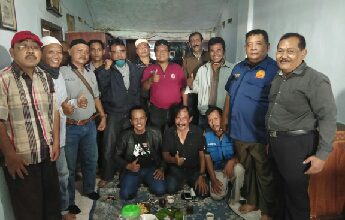 Photo of Ungkapkan Syukur HUT Bhayangkara ke 74, F-JINLU Gelar Kembul Tumpeng