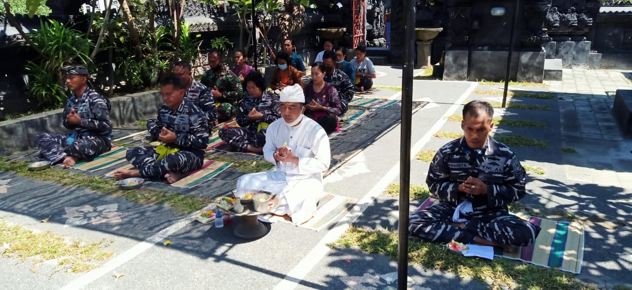 Lanal Denpasar Gelar Doa Bersama Dalam Rangka HUT Kemerdekaan RI ke-75