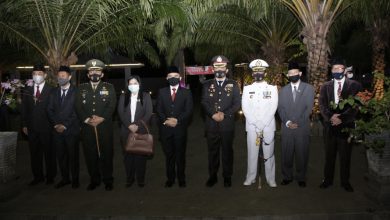 Photo of Penghormatan Kepada Jasa Para Pahlawan, Danlanal Banyuwangi Laksanakan AKRS bersama Forkopimda