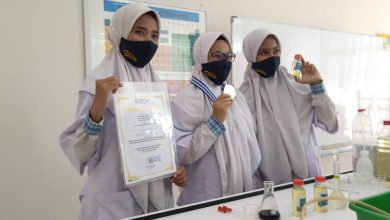 Photo of SMA Muhammadiyah X Gresik Juara Dua Word Invention Competition and Exhibition