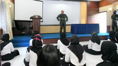 Photo of Ratusan Casis Bintara Pria/Wanita dan Calon Tamtama PK TNI AL Terima Pembekalan dari Danlanal Cilacap