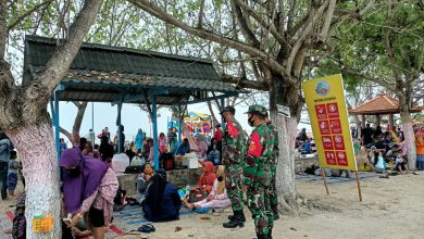 Photo of Di Tempat  Wisatapun  Patroli Protokol Kesehatan Tetap Di Gelorakan Koramil 0817/14 Panceng