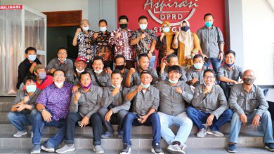 Photo of KWG Bersinergi Dengan DPRD Gresik Gelar Studi Banding Penanganan Kemiskinan di Sragen