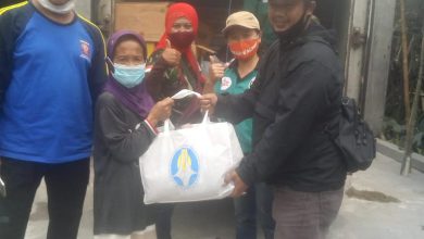 Photo of F-Jinlu dan F Wamipro Berikan Bantuan Warga Terdampak Erupsi Gunung Semeru di Supiturang Kamar A Pronojiwo