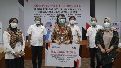Photo of SIG Peduli Serahkan Bantuan Untuk Tenaga Medis Rumah Sakit dan Puskesmas di Kabupaten Tuban, Jawa Timur