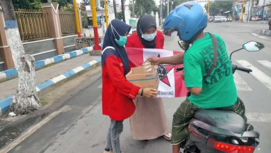 Photo of Peduli Banjir dan Gempa Di Sulawesi,Aktivis GMNI Melakukan Aksi Penggalangan Dana