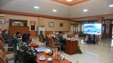 Photo of Dankodiklatal dan Pejabat Utama Hadiri Rapat Pimpinan TNI AL Tahun 2021