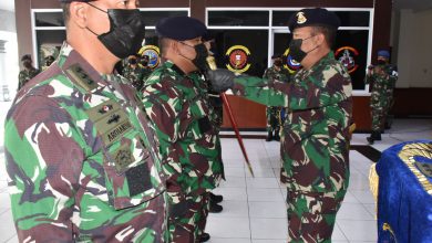 Photo of Komandan Kodikdukum Kodiklatal Pimpin Sertijab Tiga Jabatan Strategis