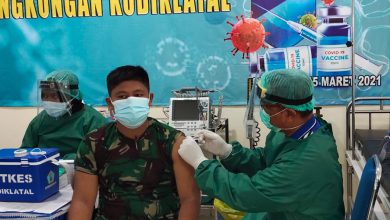 Photo of Hari Ketiga Vaksin Covid-19, Delapan Puluh Persen Prajurit dan PNS Kodiklatal Sudah Tervaksin