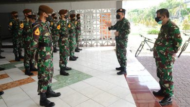 Photo of 25 Taruna AAL Tingkat 1 Isi Kuesioner dan Wawancara Penilaian Lulusan Pendidikan Integratif Akademi TNI