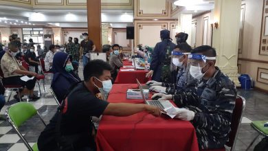 Photo of Nakes Kodiklat TNI AL Turut Partisipasi dalam Pelaksanaan Serbuan Vaksin Kodam V Brawijaya