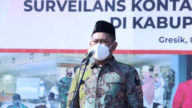 Photo of Update SiLacak, Gus Yani Bupati Gresik Turunkan 100 Relawan Tracer