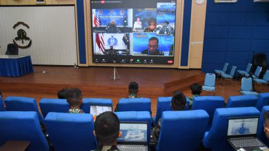 Photo of Taruna AAL Ikuti Seminar Nasional Peluang dan Tantangan Pertahanan Siber di Era Disrupsi Masa Pandemi Covid-19