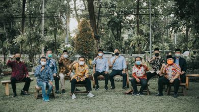 Photo of 10 Pimpinan Partai Politik Apresiasi Keberhasilan Wali Kota Eri Tangani Covid-19 di Surabaya