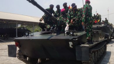 Photo of Siswa TNI AL Satdik 2 Kodiklatal Makassar Orientasi Pekan Integrasi di Menkav 2 dan Dislambair Koarmada II