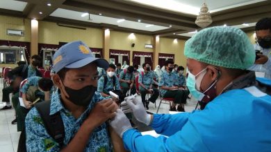 Photo of Lanjutkan Serbuan Vaksinasi Maritim, AAL Lengkapi Vaksin Dosis Kedua Siswa Smamda Sidoarjo