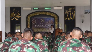 Photo of Tingkatkan Imtak, Personel AAL Ikuti Peringatan Maulid Nabi Muhammad SAW 1443 H