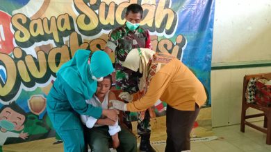 Photo of Serbuan Vaksinasi Kembali diberikan kepada Anak-Anak Usia 6-11 Tahun di Duduksampeyan