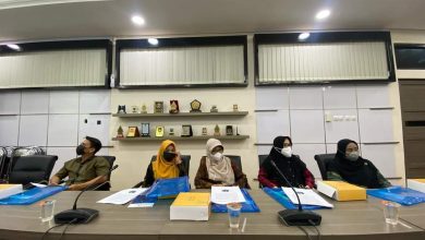 Photo of Komisi II DPRD Gresik Desak Diskoperindag Berikan Support Penuh Bagi Para Pelaku UMKM