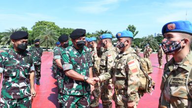 Photo of TNI Berangkatkan Satgas Kompi Zeni TNI Konga XX-S/MONUSCO ke Kongo