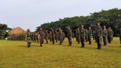 Photo of Komandan Komando Pendidikan Marinir Buka Dikmaba Angkatan XLI/2 Kejuruan Infanteri Marinir T.A. 2021