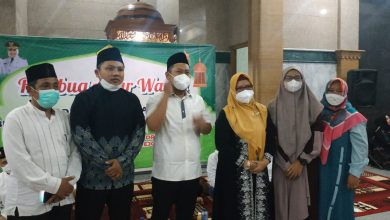 Photo of Bupati Gresik H.Akhmad Yani Ajak Masyarakat Memperkuat Silaturahmi & Kegiatan Positif Melalui Safari Ramadhan