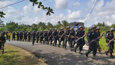 Photo of Latih Mental dan Fisik, Siswa Satdik-1 Kodiklatal Tanjung Uban Tempuh Long March Sejauh 16 KM