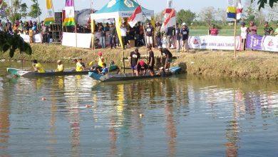 Photo of Kompetisi Ajang Bergengsi, Lomba Dayung Perahu 16 Besar Desa Gredek, Dirgahayu HUT ke-77 RI Tahun 2022