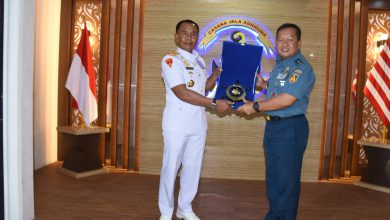 Photo of Dankodiklatal Terima Kunjungan Kadisbintal TNI AL