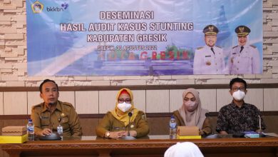 Photo of Wakil Bupati Gresik Aminatun Habibah Buka Desiminasi Hasil Audit Kasus Stunting