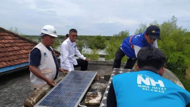 Photo of Nurul Hayat Bersama PT PJB Gresik Gelontor Program Sumur Resapan dan Solar Cell untuk Memenuhi Kebutuhan Air Bersih serta Listrik di Masjid Mengare Bungah