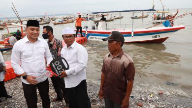 Photo of Pemkot Surabaya Beri Bantuan Perahu Wisata