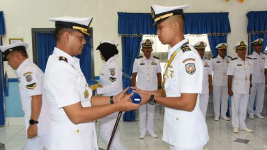 Photo of Letda Laut (E) Yusuf Syamia Putra Jadi Lulusan Terbaik Dikmapa Pusdiklek Angkatan XXIX A TA 2022