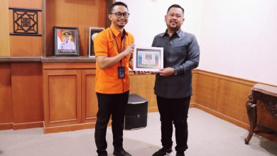 Photo of Pemkab Gresik Jalin MoU Bersama Kantor Pos Indonesia