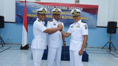 Photo of Dua Jabatan Komandan Jajaran Pusdiklapa Kodiklatal Diserahterimakan