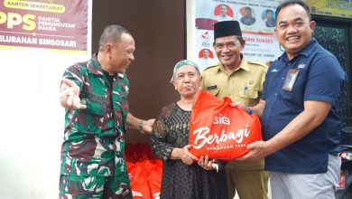 Photo of SIGBagikan 1.535 Paket Sembako Ramadan di Enam Desa,Kabupaten Gresik, Jawa Timur