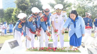 Photo of Jelang Peringatan Hardikal ke-77, Dankodiklatal Beserta Pimpinan Lembaga Pendidikan TNI AL Adakan Ziarah