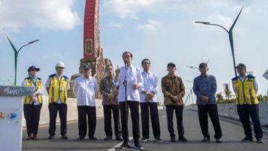 Photo of Danlanal Yogyakarta Saksikan Penandatanganan Prasasti dan peresmian Jembatan Kretek II