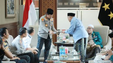 Photo of Kapolda Jatim Menerima Kunjungan Pengurus Majelis Permusyawaratan Pengasuh Pesantren Se – Indonesia ( MP3 I)
