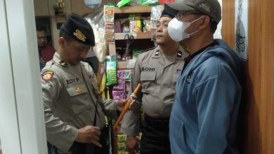 Photo of Patroli Perintis Presisi Polsek Pakal Polrestabes Surabaya Amankan Pembawa Sajam