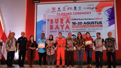 Photo of Lancar dan Sukses, Wakil Ketua Gabungan Jalasenastri Kodiklatal Hadiri Penutupan Surabaya Great Expo 2023