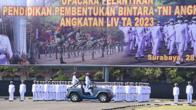 Photo of Danlantamal V Saksikan Pelantikan 478 Siswa Diktukba TNI AL