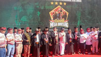 Photo of Dandim Gresik Meriahkan Turnamen Kerapan Sapi Piala Panglima TNI 2023, Lestarikan Warisan Budaya Indonesia