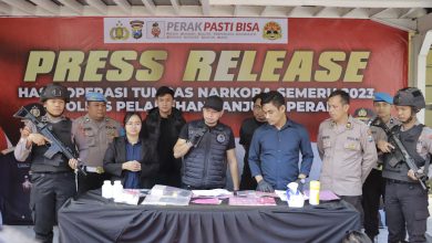 Photo of Operasi Tumpas Narkoba Polres Pelabuhan Tanjung Perak Berhasil Ungkap 13 Kasus Dan Amankan 16 Tersangka